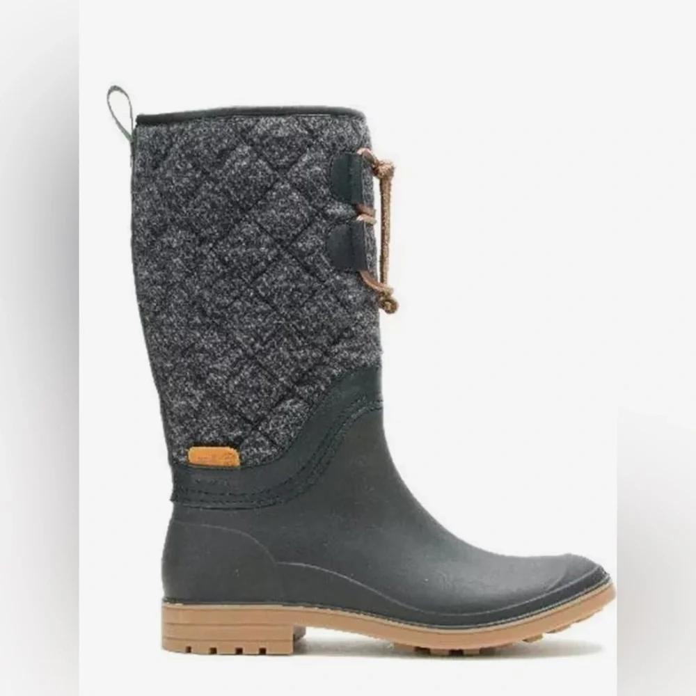 NEW KAMIK Women's Abigail Winter or Rain boots in black/white Size 5